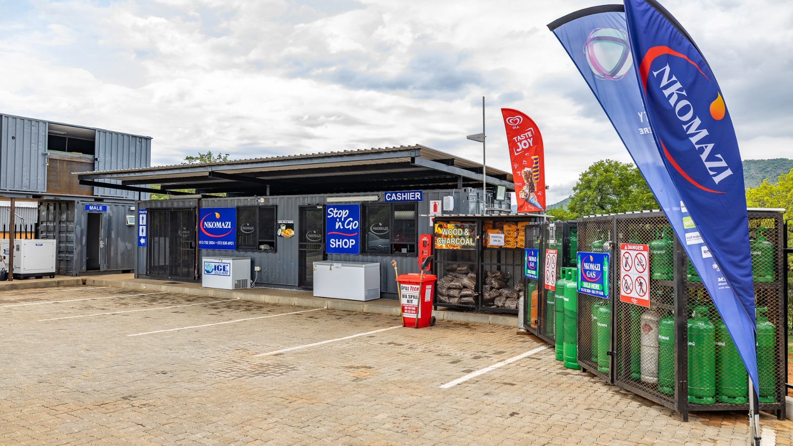 Nkomazi Stop n Go shop and gas signage